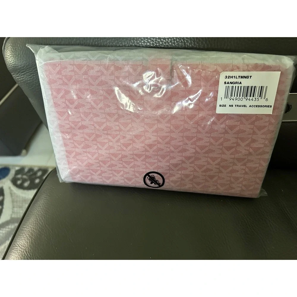 Michael Kors Sangria Red Leather Studded MD‎ Tab Notebook Journal 32H1LTMN8T NEW